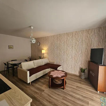 Apartament Góralska *